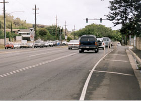 Wide view of east end of H-1, at Ainakoa Avenue intersection