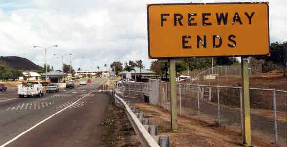 H-3 east end at entrance to Marine Corps base, past Freeway Ends sign