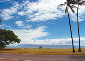 One Ali'i Beach Park, with Lanai across the strait