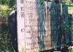 Faded old warning sign on mule trail, shortly before crossing Kalawao County line: ____________________ WITHOUT | WRITTEN PERMISSION H.R.S. 326-26 | _____ ____ ____ ____ | AND $100.00 FINE. CONTACT 567-6613 | OR 567-6220 FOR INFORMATION. | FOR THOSE WITH PERMITS NO ONE | UNDER 16 YEARS OLD ALLOWED. | 16-18 YRS NEED SPECIAL PERMITS.